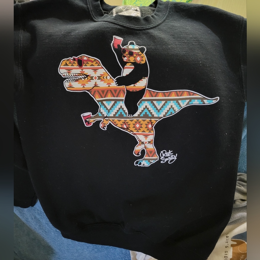 Riot society small sweater